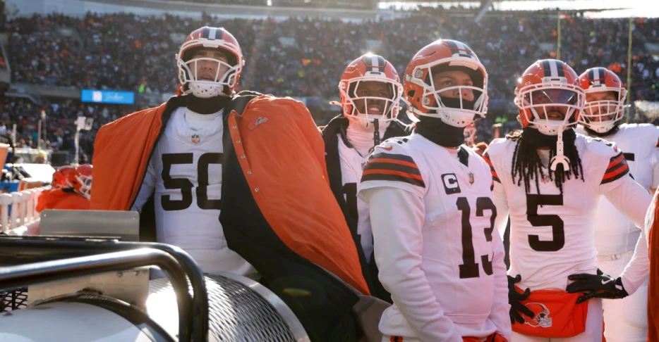 Cleveland Browns fans looking for answers on team’s fight, Shedeur Sanders as season winds down