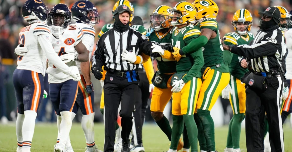 NFL Saturday live discussion: Eagles vs. Commanders, Packers vs. Bears