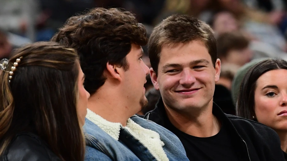 Shirtless Will Campbell Crushes Beer Alongside Drake Maye At Celtics-Heat