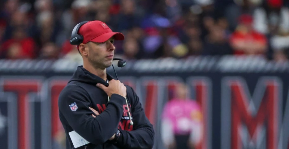 Arizona Cardinals fans are ready to move on from Jonathan Gannon after the season