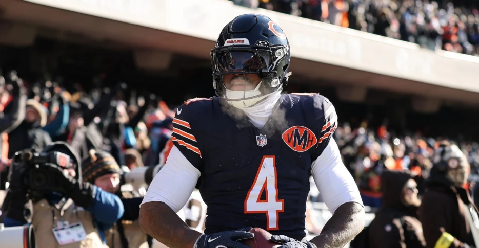 Bears vs Packers Inactives: D’Andre Swift and Josh Jacobs will play