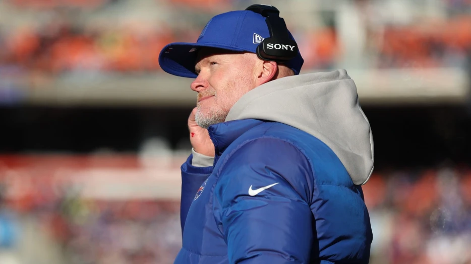 Bills Continue Odd Trend, Keep Ground In AFC East With Week 16 Win