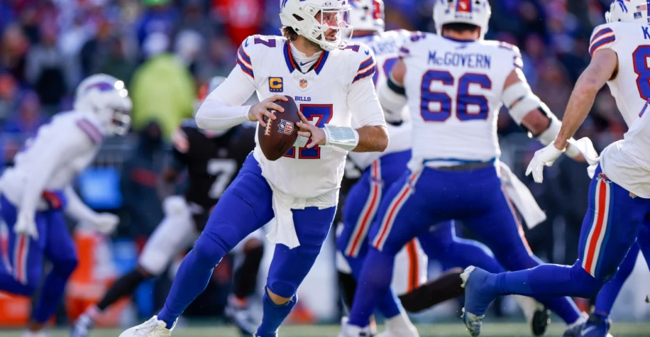 Buffalo Bills use early magic, hang on late in close win vs. Browns