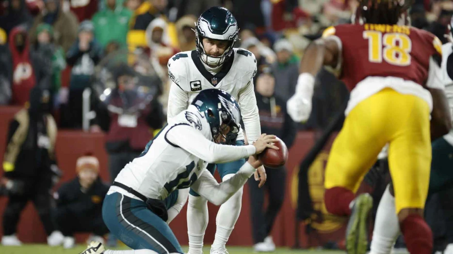 Eagles’ Nick Sirianni remains confident in Jake Elliott despite string of misses vs. Commanders