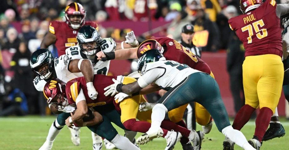 Game Recap: With Marcus Mariota injury, Commanders can’t stay with Eagles and lose 11th game of the ‘25 season