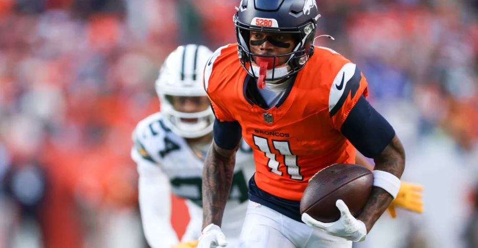 How the Broncos used motion to take advance of the Green Bay Packers’ defense