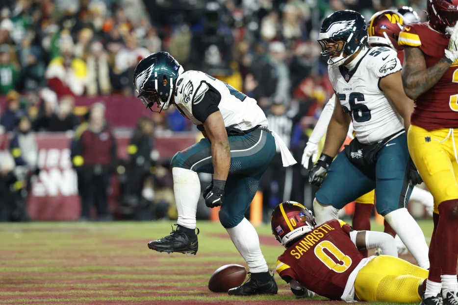 NFC EAST CHAMPIONS: 21 Immediate Takeaways from Eagles 29, Commies 18