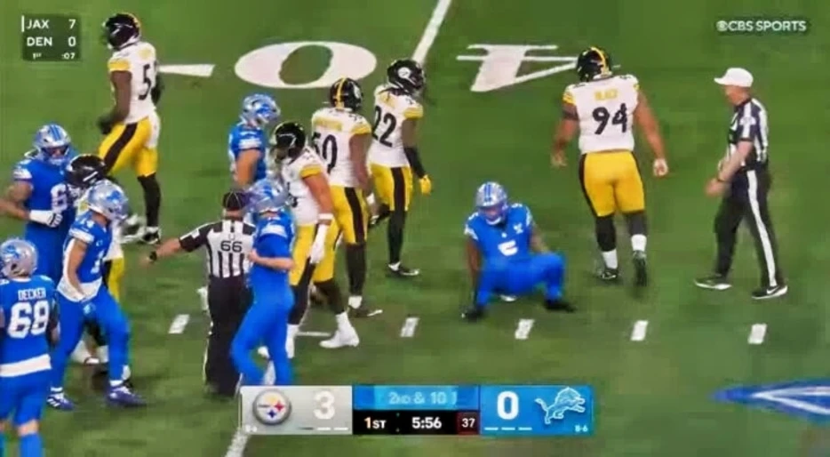 Pittsburgh Steelers Player Caught In 4K Flashing Inappropriate Gesture vs. Lions [VIDEO]