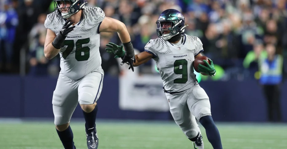 Pre-Snap Reads 12/21: Grey Zabel continues to elevate Seahawks’ O-line