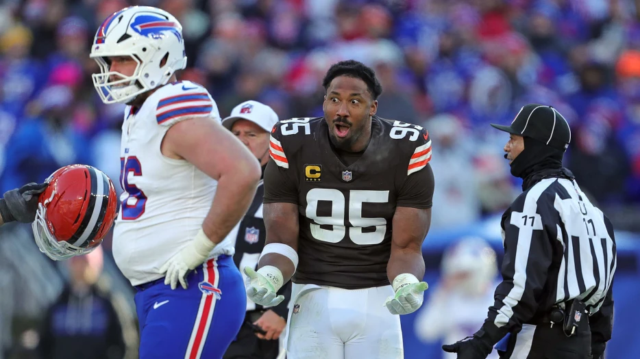 Why Browns’ Myles Garrett was credited with half a sack on questionable play