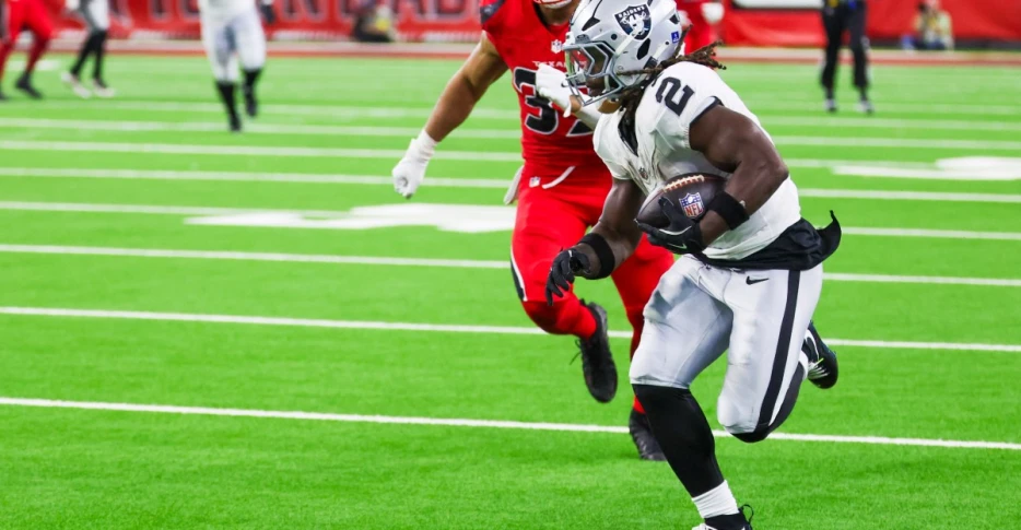 Ashton Jeanty silences doubters against stout Houston Texans’ defense