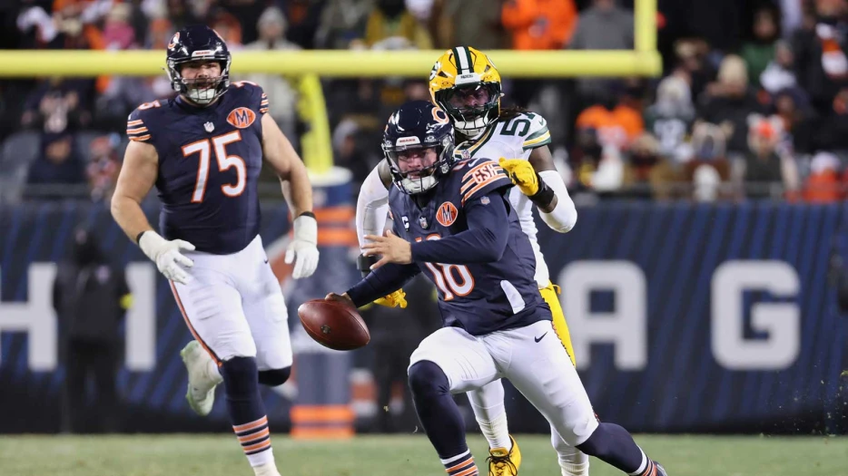 Bears’ Caleb Williams signed game-worn jersey to Cole Bennett with ‘F*** GB’ message