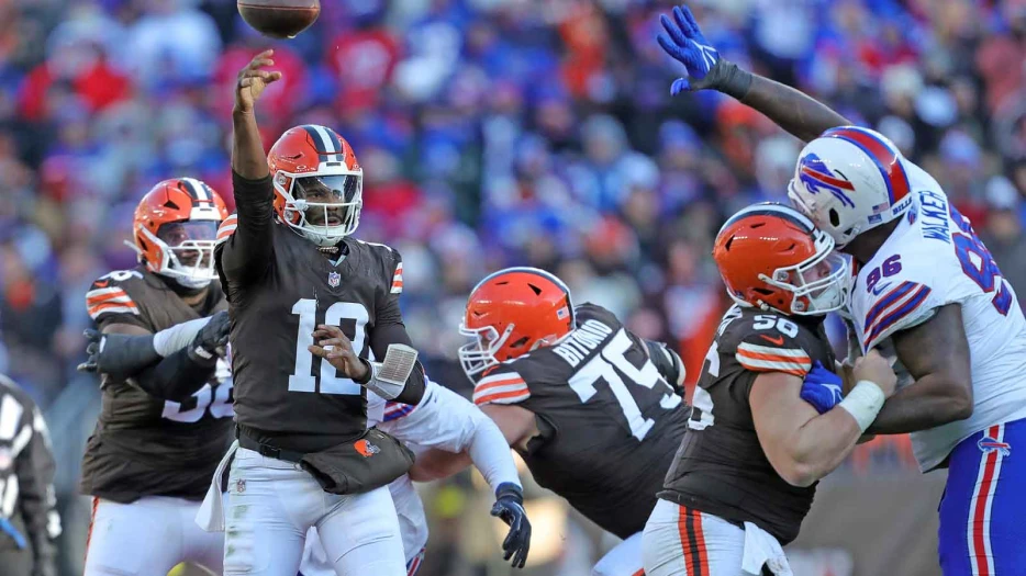 Browns’ Shedeur Sanders sounds off on his injury, Quinshon Judkins’ season-ending surgery