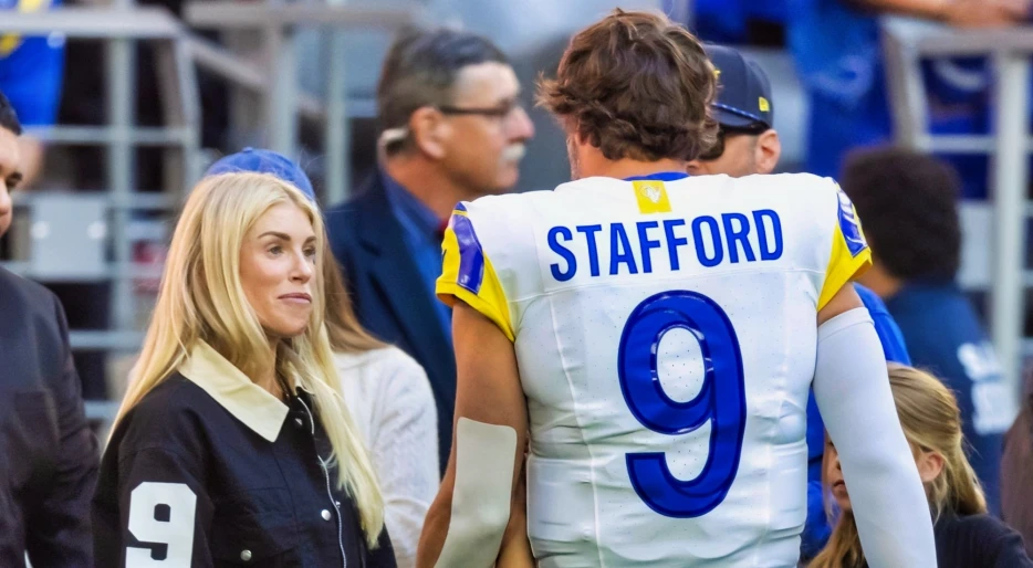 Matthew Stafford’s Wife, Kelly Stafford, Is Getting Chewed Out For Her “Classless” Behavior