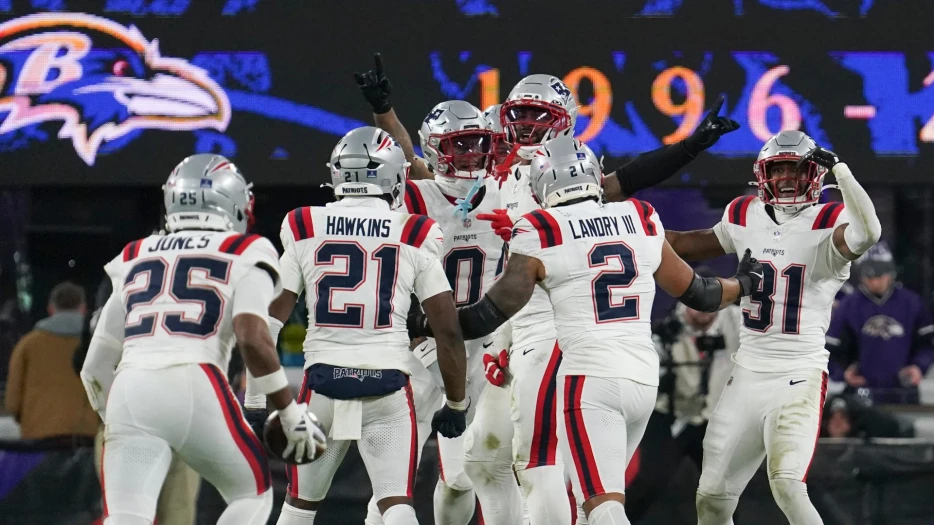 Patriots Had Surprisingly Subtle Reaction To Clinching Playoff Berth