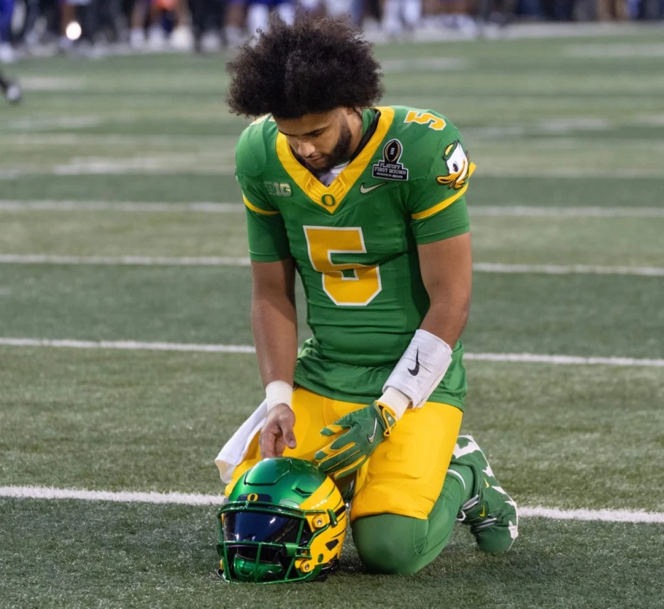 2026 NFL Mock Draft Roundup: Do the Washington Commanders have an edge in the draft?