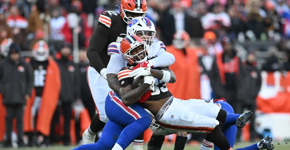 Cleveland Browns offense gets some drives going in Week 16 vs Bills