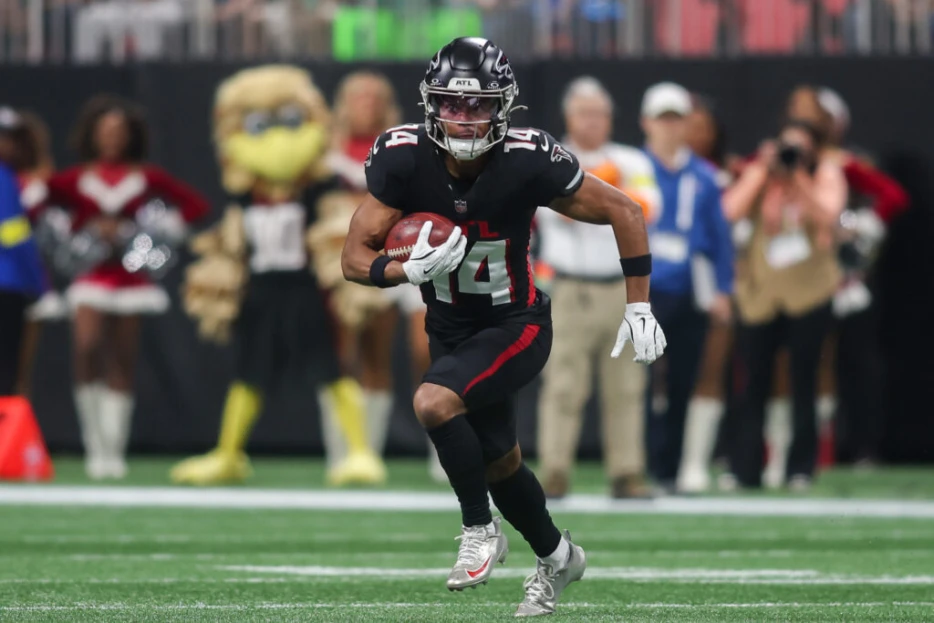 Commanders Claim WR Jamal Agnew, DT Shy Tuttle Off Waivers