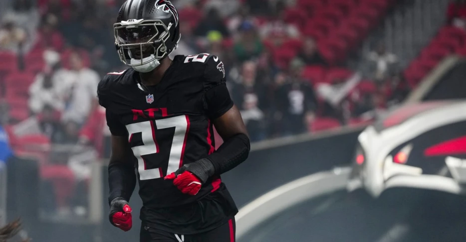 Rams possibly traded away the defensive rookie of the year