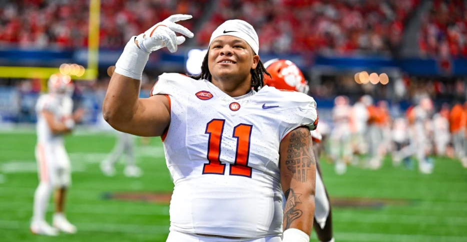 Ravens land Clemson DT Peter Woods in early SB Nation mock draft