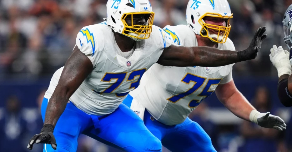 Chargers-Texans Injury Report: 6 Bolts sidelined on Wednesday