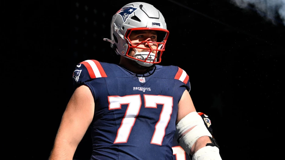 Patriots’ Offensive Lineman Breaks Silence On $6 Million Contract Extension