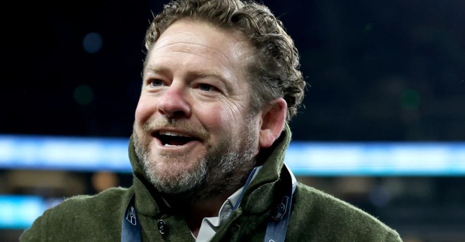 Seahawks GM John Schneider unofficial frontrunner for Executive of the Year