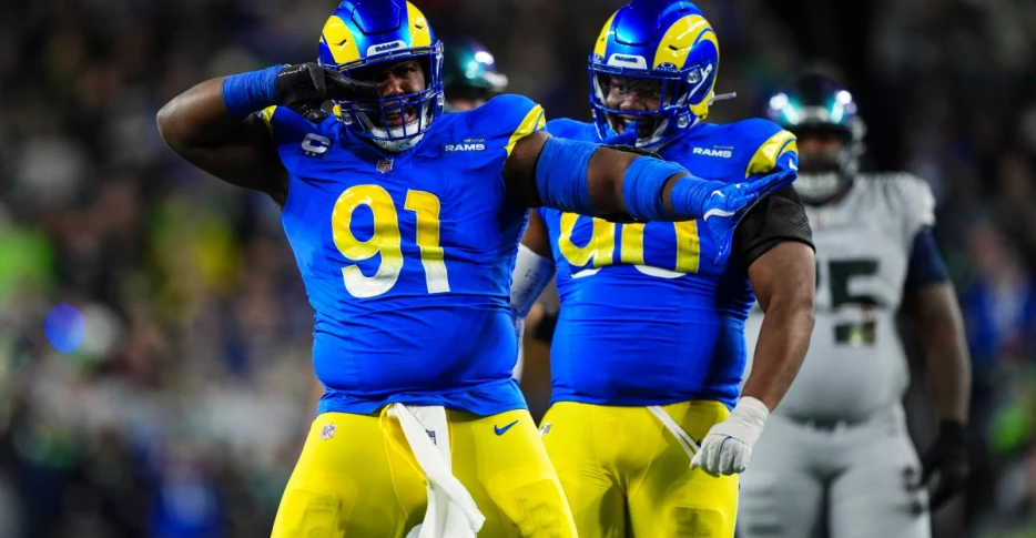 Survey: How confident are Rams fans? Week 17