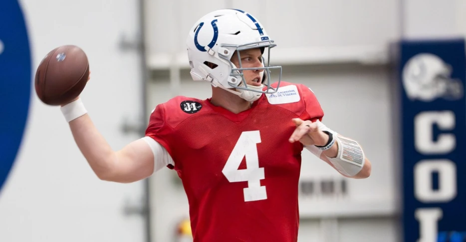 Vikings claim former Colts backup QB off waivers