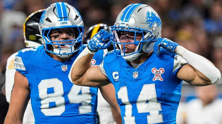 Amon-Ra St. Brown sets new Lions record with 100th catch of 2025