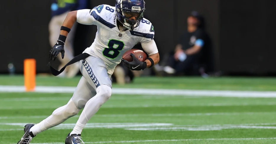 Seahawks-Panthers Wednesday injury report: Coby Bryant, Charles Cross not practicing