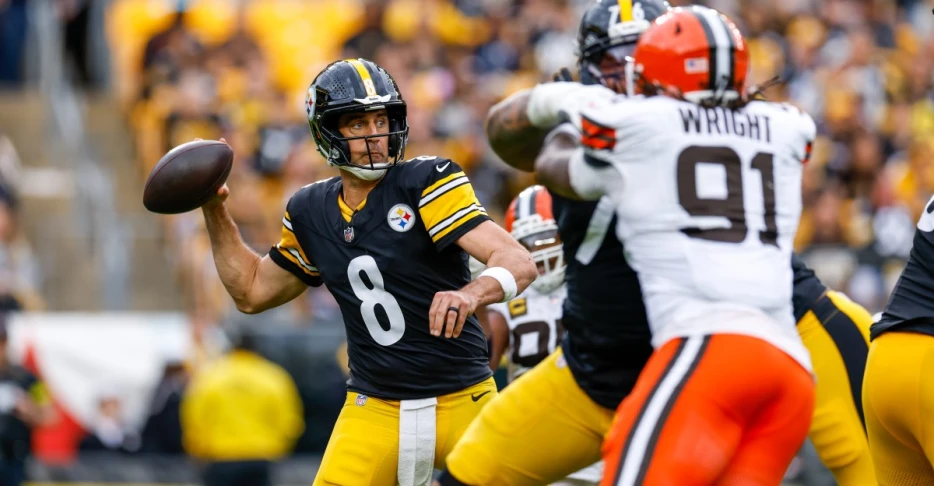 5 quick hitters with Behind the Steel Curtain: Aaron Rodgers’ improvement, and Myles Garrett’s sack record