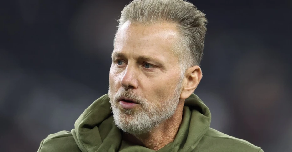 Doesn’t sound like a vote of confidence for Matt Eberflus from Jerry Jones