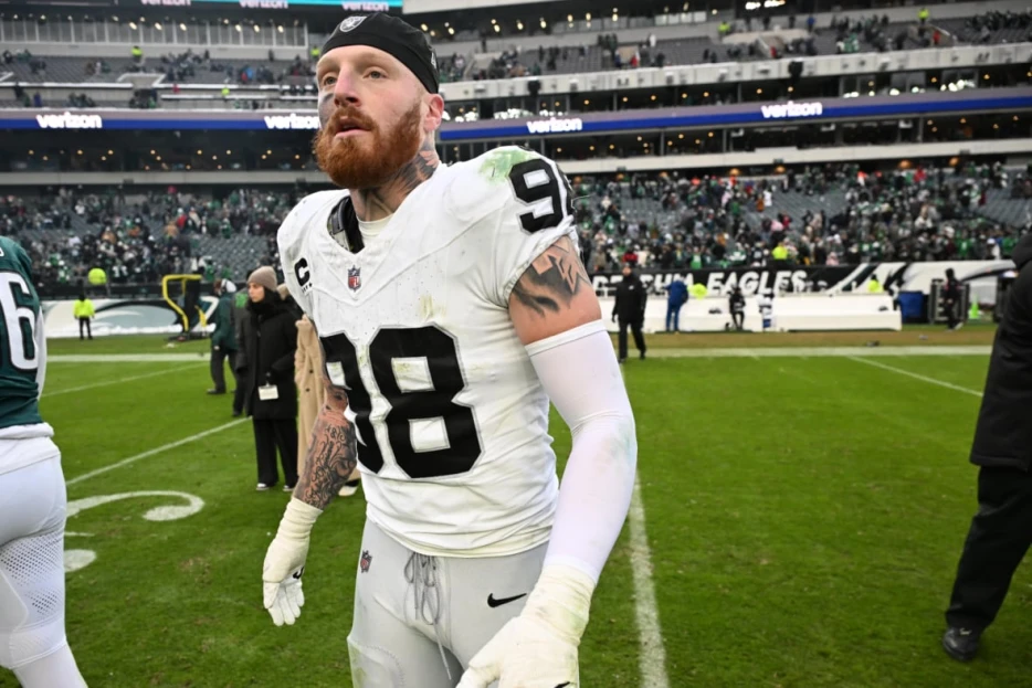 Surprising Raiders Rumor Kicks Door Open To Maxx Crosby Offseason Trade Speculation