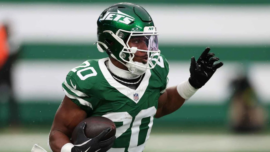 Breece Hall, AD Mitchell earn surprisingly positive review from Patriots defender