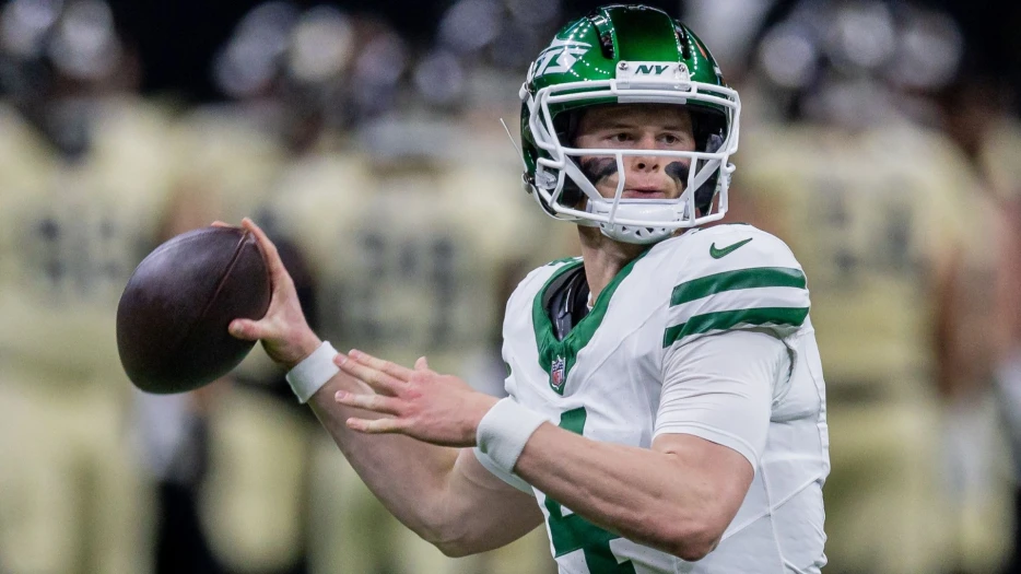 Jets Rookie Quarterback Prepares For ‘Sound’ Patriots Defense