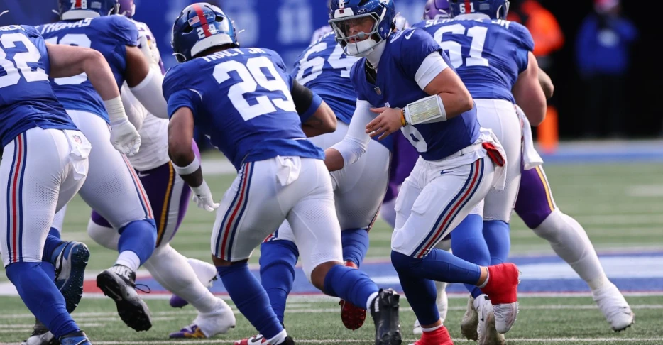 Las Vegas Raiders must be wary of New York Giants ground game