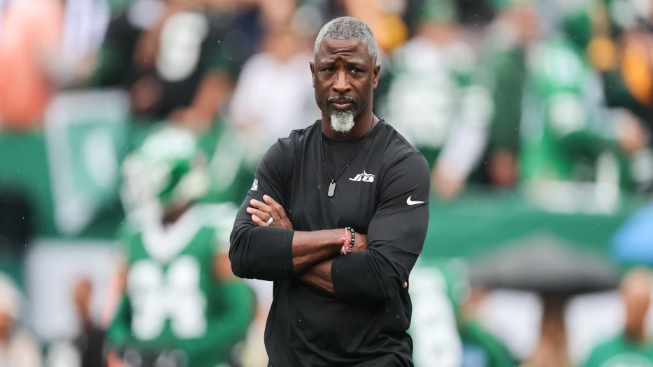 Patriots Can Extend Jets’ Record-Setting Drought In Week 17