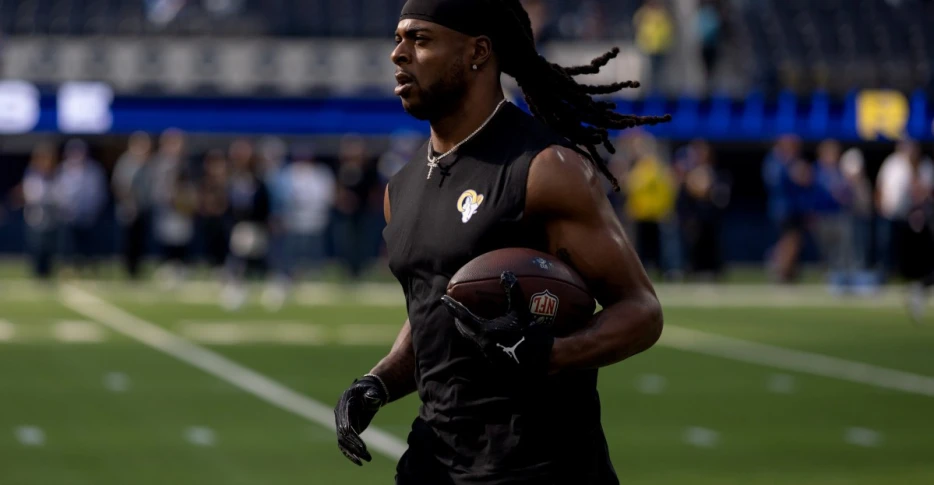 Rams rule out starter, list Adams as Doubtful