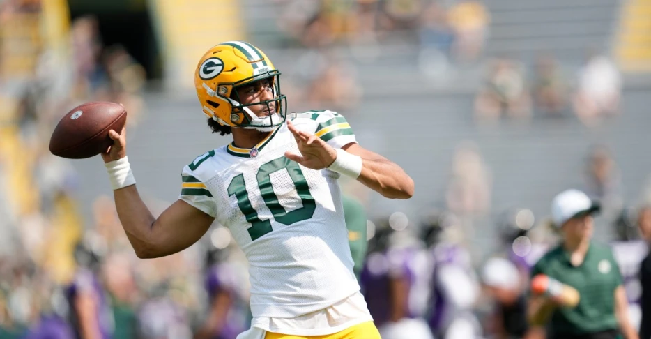 Saturday Night Open Thread &amp; NFL games: Don’t give a flock