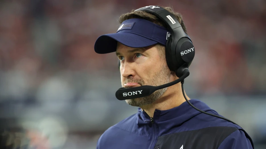 Brian Schottenheimer makes a push for coach of the year