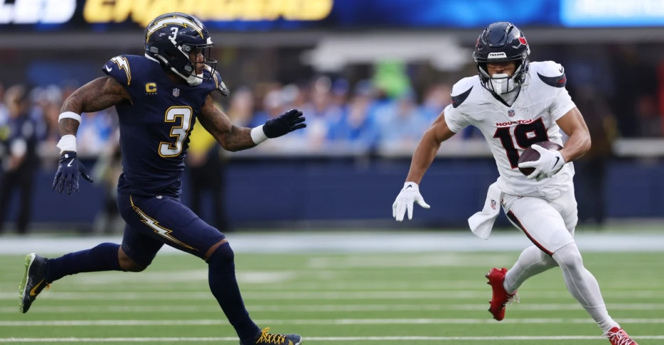 Chargers fall short in loss vs. Texans