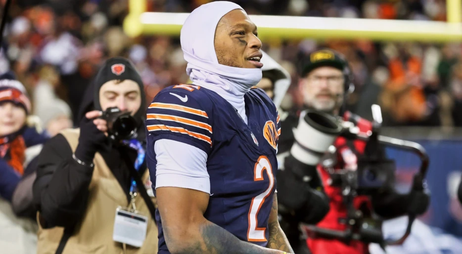 Chicago Bears Get Brutal Last-Minute Injury Update On DJ Moore &amp; Another Key Offensive Player Ahead Of SNF Matchup vs. San Francisco 49ers
