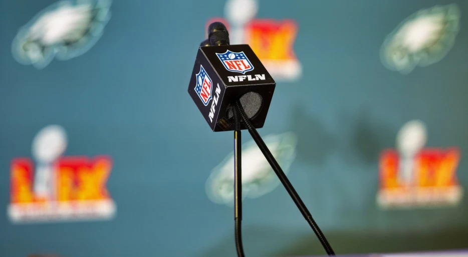 Everyone Wants Longtime NFL Announcer Fired