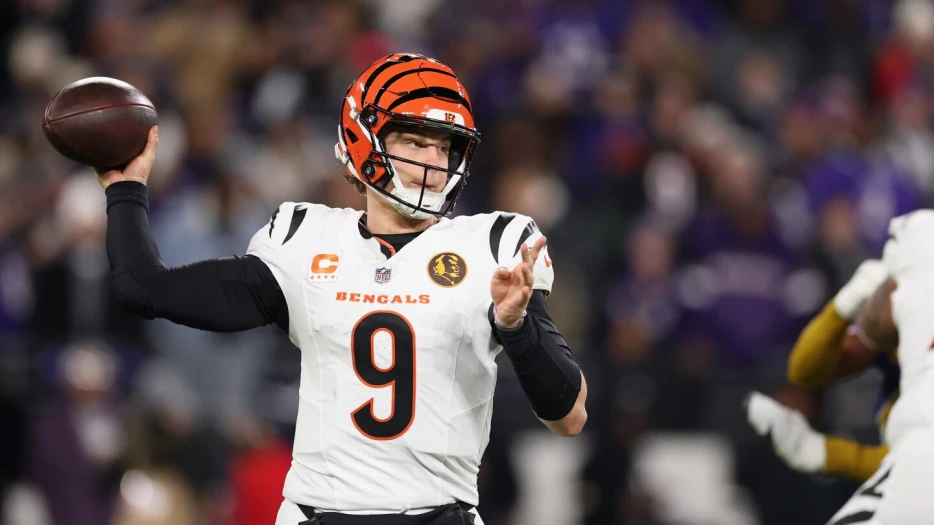 Joe Burrow touchdown pass gives Bengals 19-7 lead in third quarter