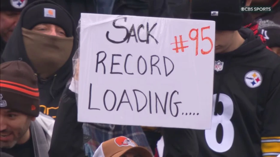 Mike Tomlin: Steelers Didn’t Take ‘Different Approach’ Because Of Myles Garrett Chasing Sack Record