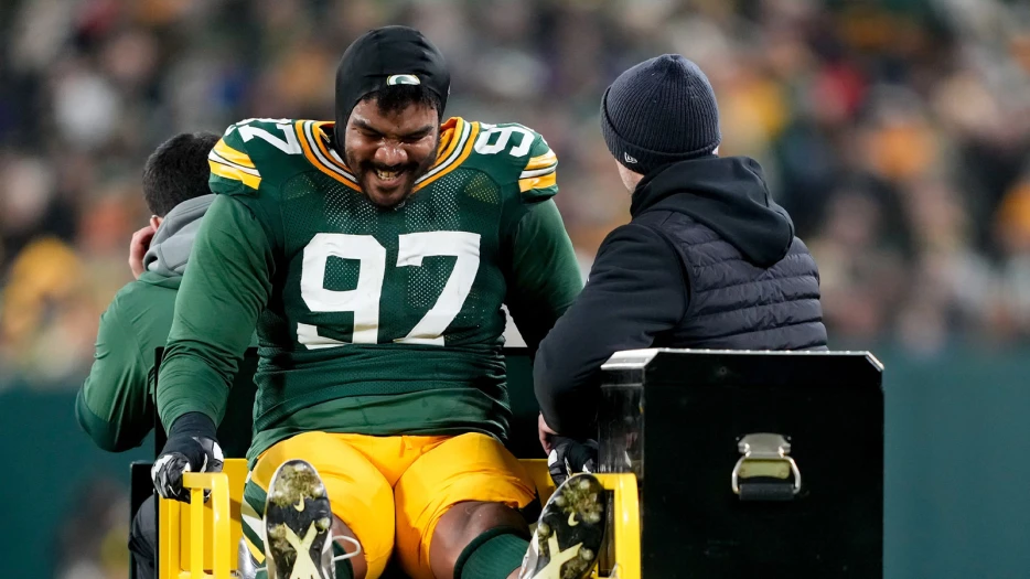 Packers DL Jordon Riley suffered an Achilles injury