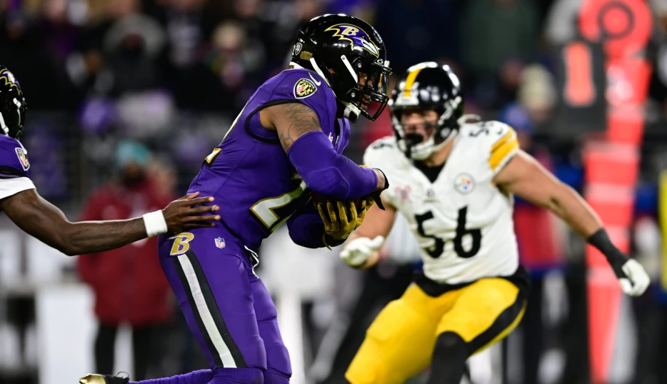 Ravens Keep AFC North Title Hopes Alive, Put Pressure on Steelers