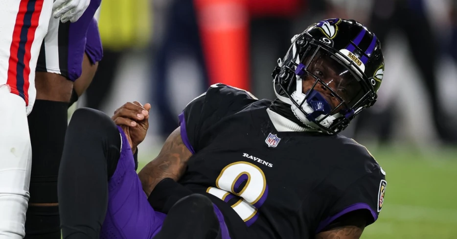Ravens QB Lamar Jackson inactive vs. Packers, Tyler Huntley to start