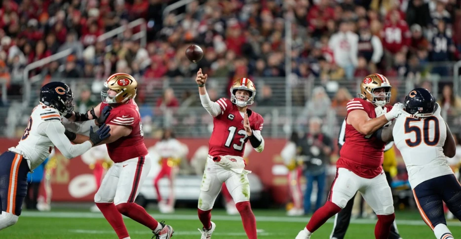 49ers Snap Counts &amp; Grades: The 49ers offense shines in primetime again against Chicago